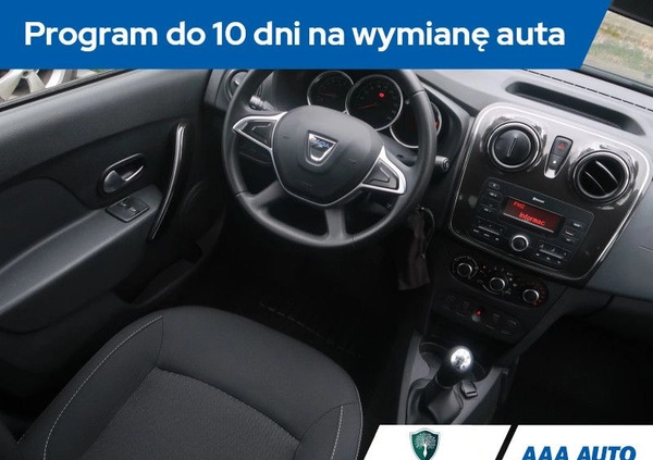 Dacia Logan cena 38000 przebieg: 17233, rok produkcji 2018 z Strumień małe 154